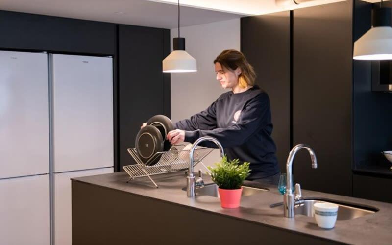For Students Studying In Barcelona Only - Stunning Spacious Studios And Private Rooms At Pallars Student Accommodation Kültér fotó